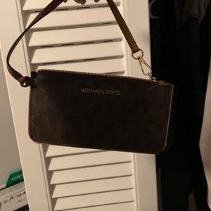 Michael Kors wristlet/clutch